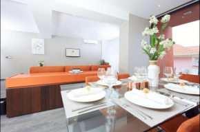 Luxurious Executive One Bedroom Suite Space Available